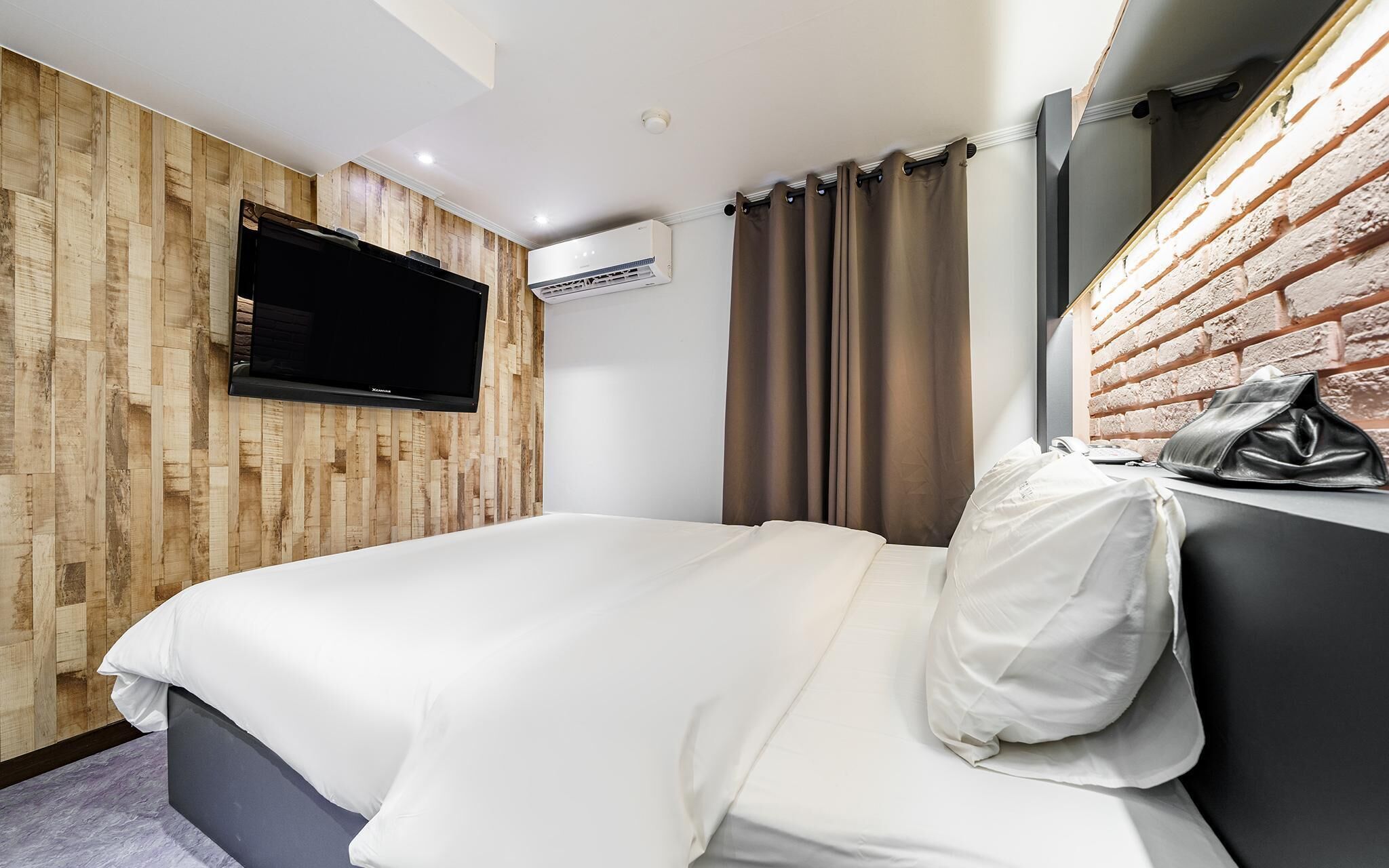 Yeongdeungpo Hotel Yolo