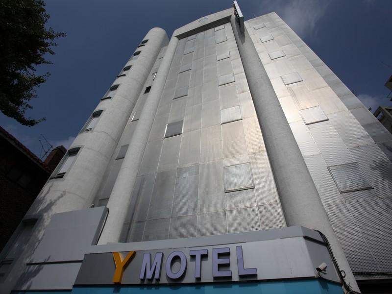 Y Hotel