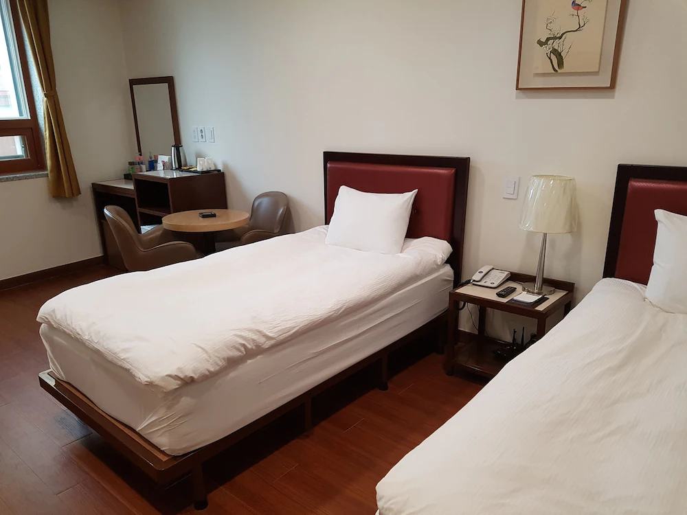 Youngbin Hotel