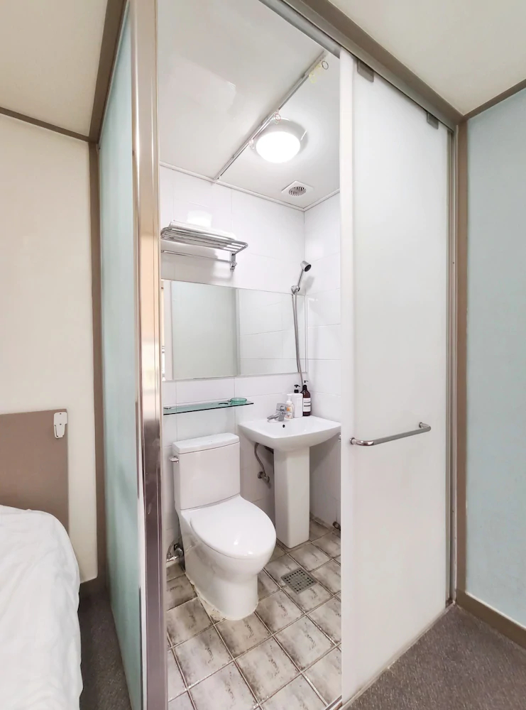 Young Residence Hotel Myeongdong