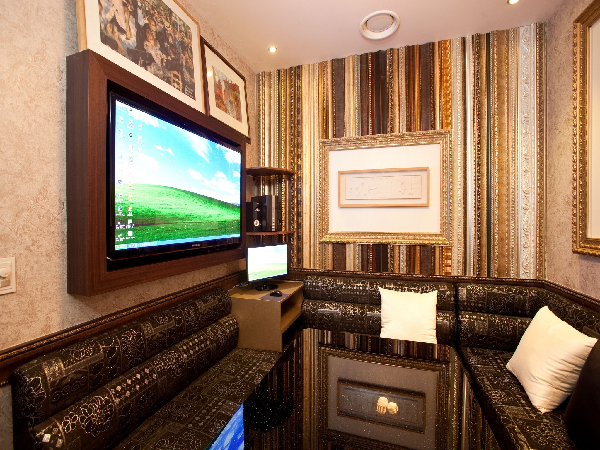 Yuwon Hotel