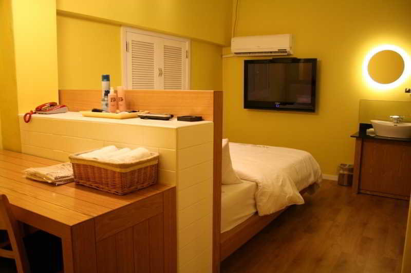Zip Hotel