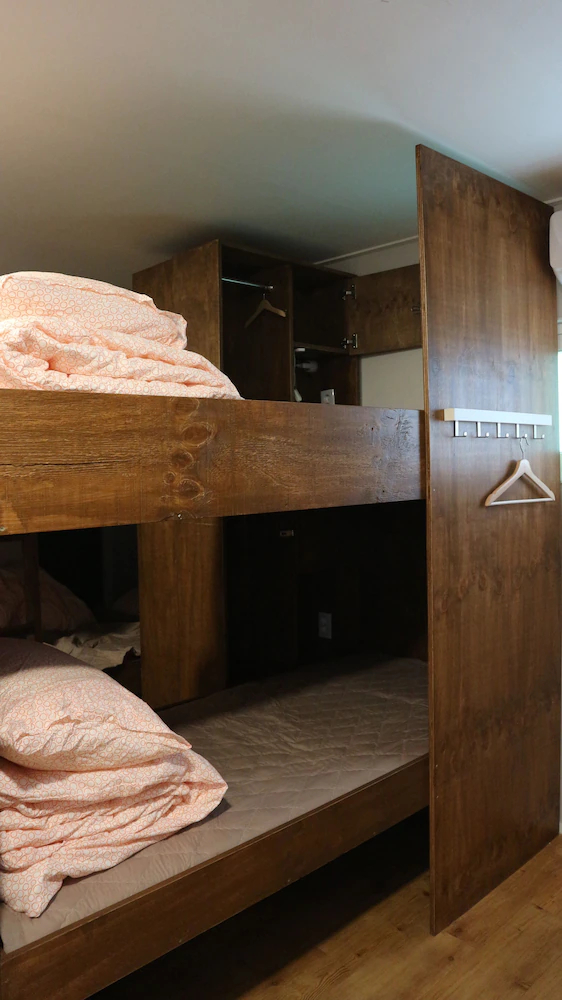 Zzzip Guest House