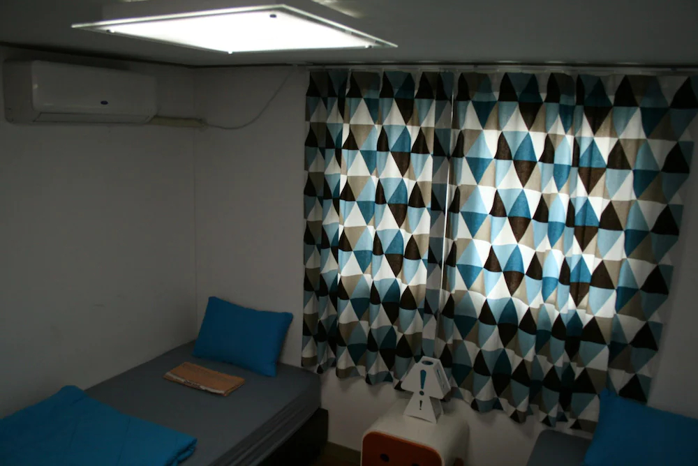 Zzzip Guest House