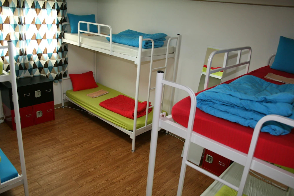 Zzzip Guest House