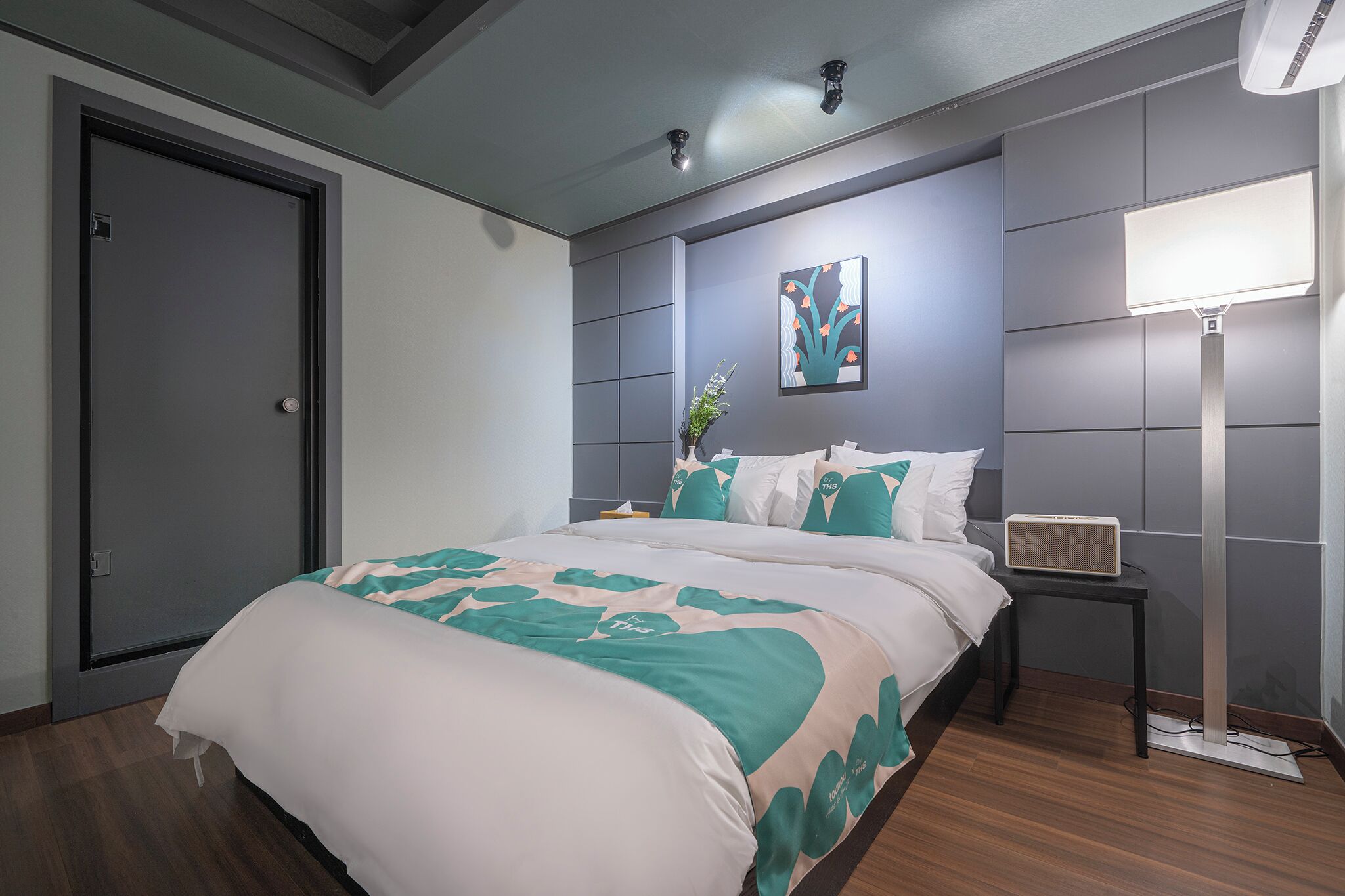 By Ths Valentine Hotel Incheon