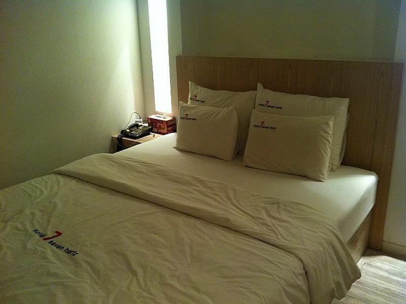 Hotel 7 Seven Hertz