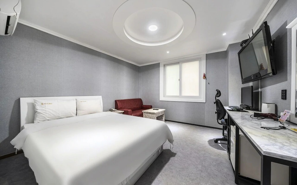 New Rose Motel