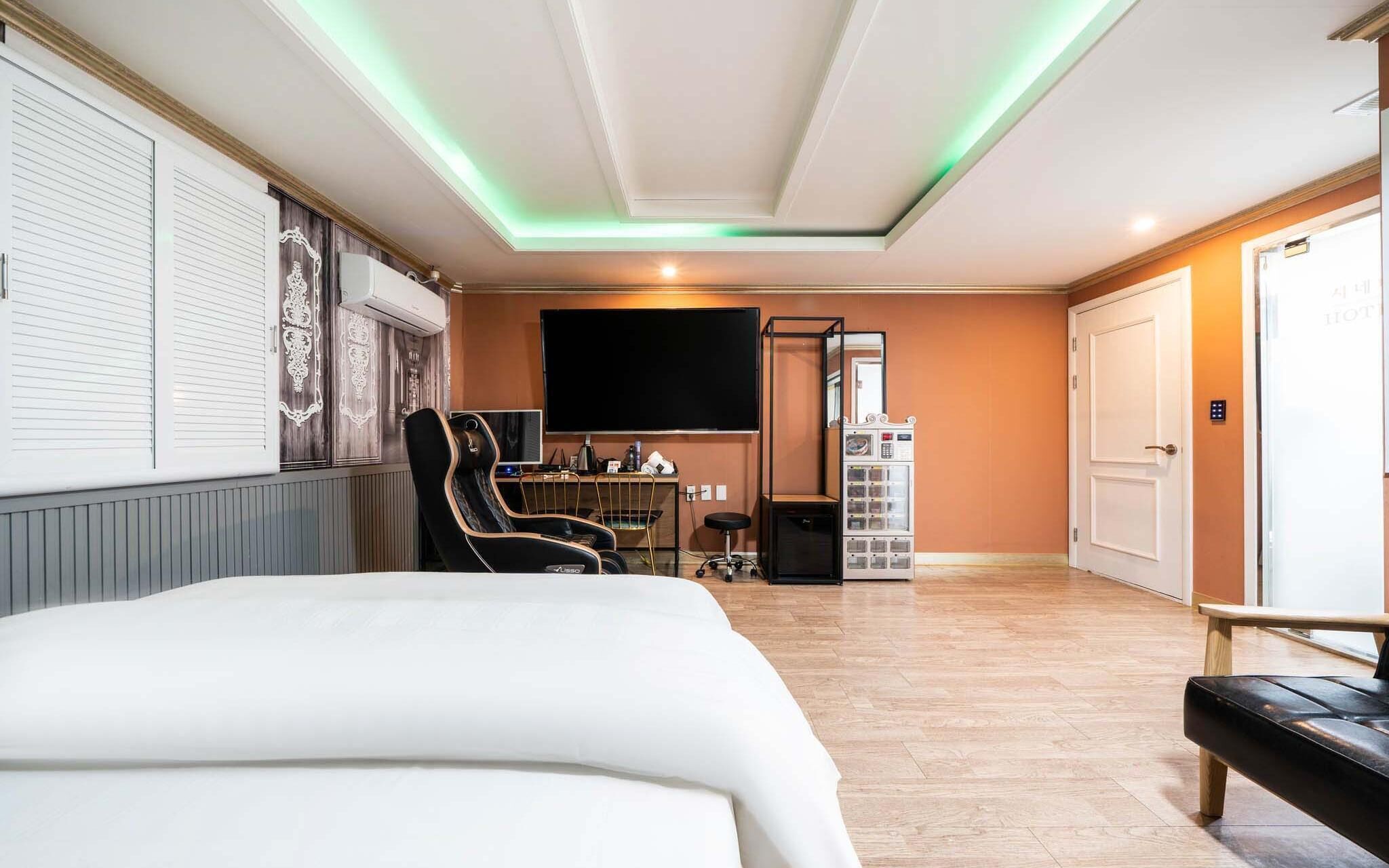 Siheung Eros Hotel