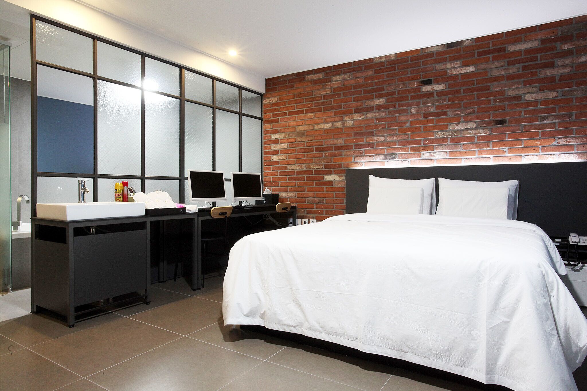 Siheung World Hotel