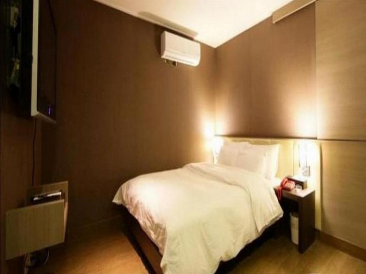 Wolgot IMT 1 Hotel