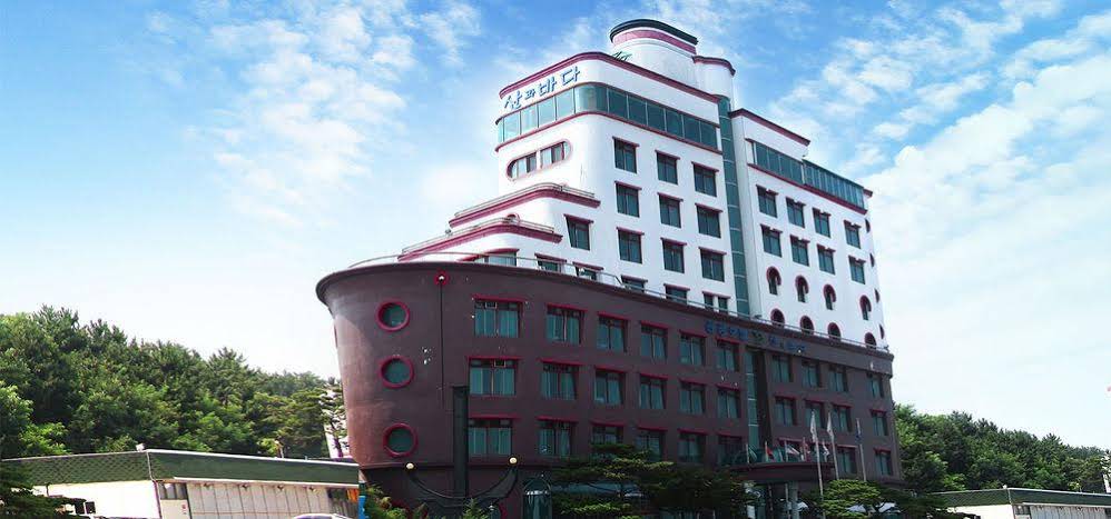 Benikea Hotel Mountain & Ocean Daepohang