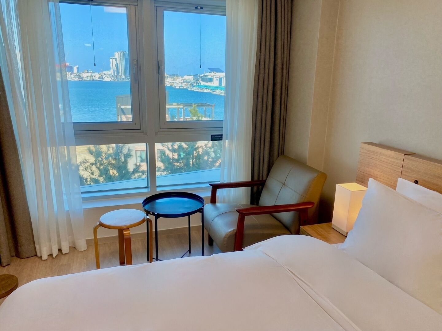 Chungchoho Best Hotel