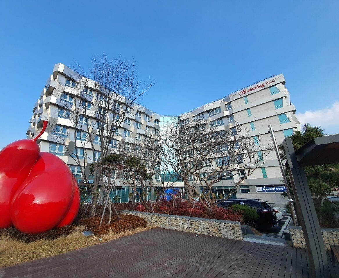 Chungchoho Best Hotel