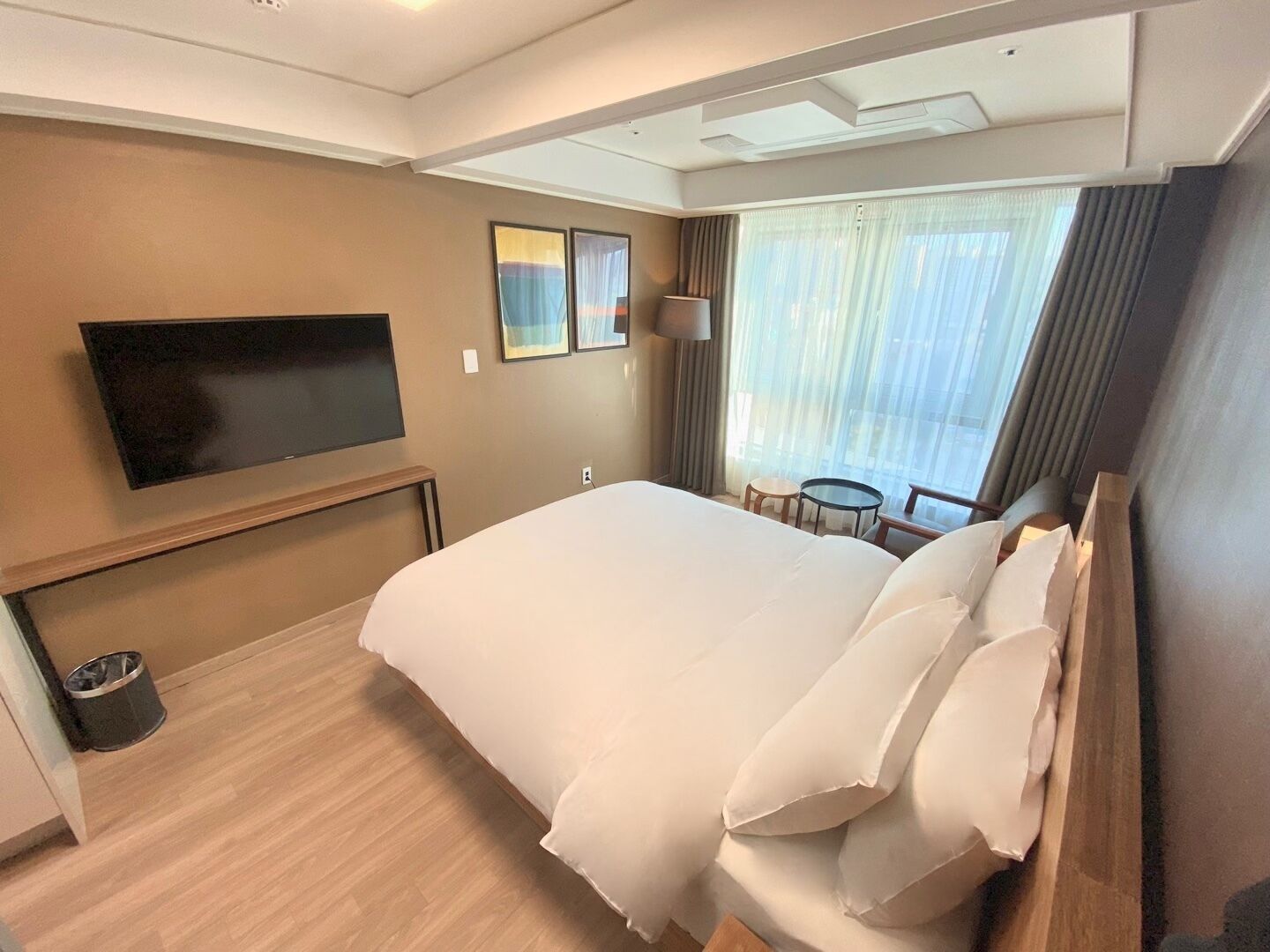 Chungchoho Best Hotel