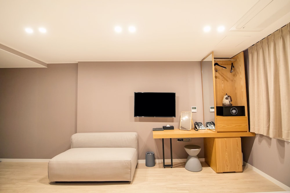 Doo Hotel & Guesthouse - Hostel