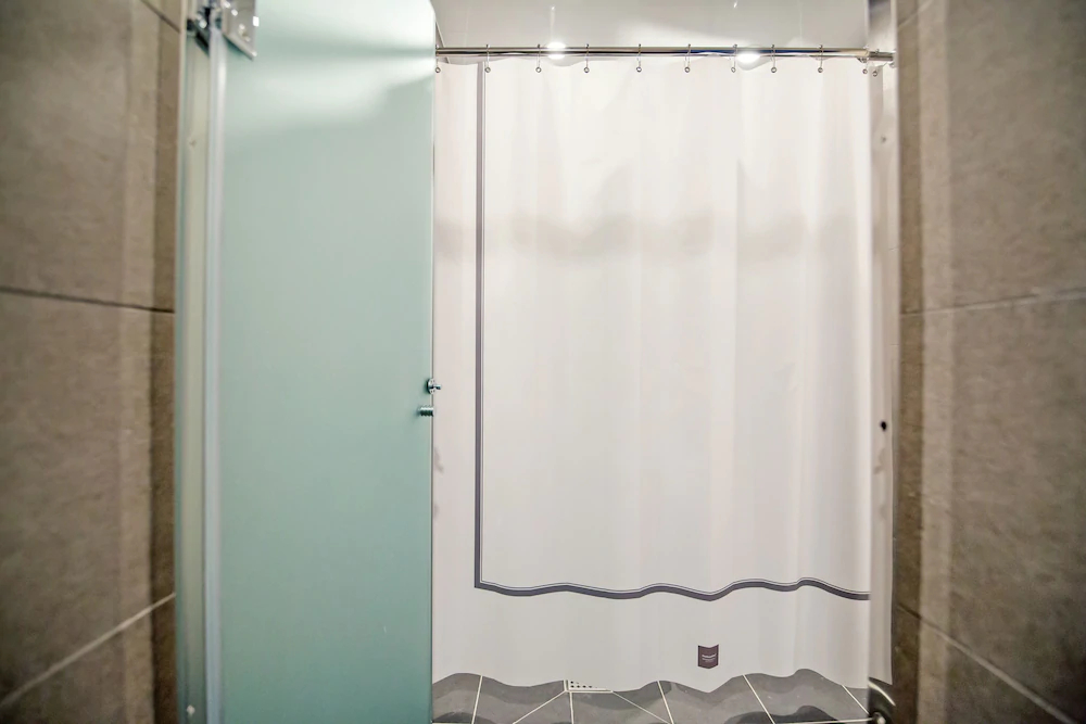 Doo Hotel & Guesthouse - Hostel