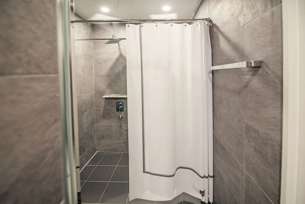 Doo Hotel & Guesthouse - Hostel