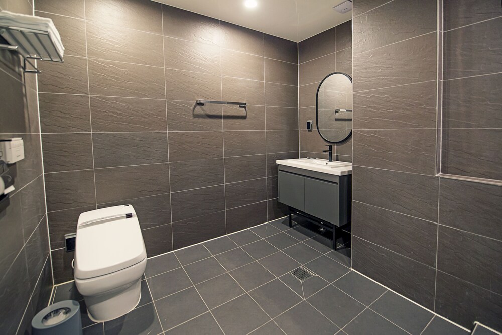 Doo Hotel & Guesthouse - Hostel