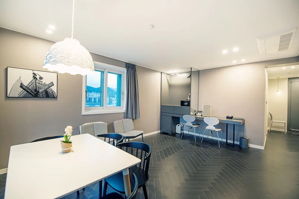 Doo Hotel & Guesthouse - Hostel