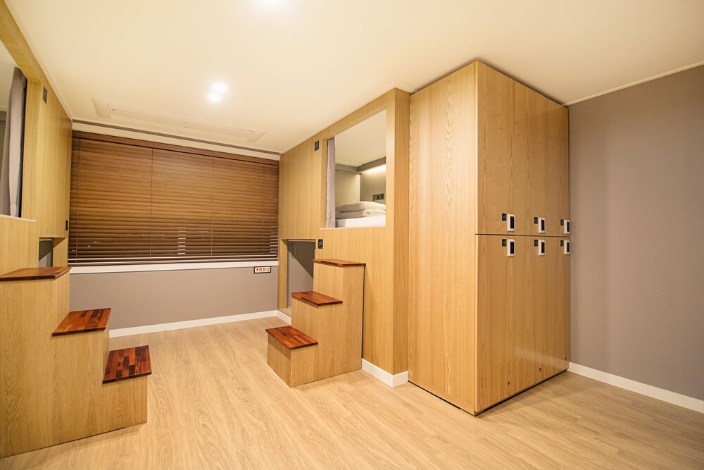 Doo Hotel & Guesthouse - Hostel
