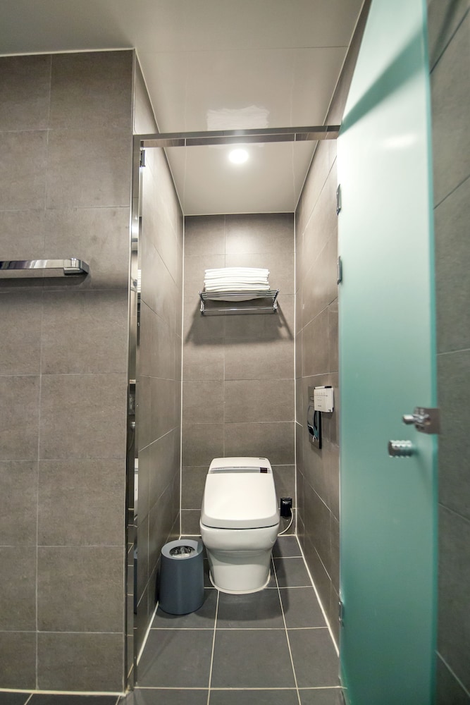 Doo Hotel & Guesthouse - Hostel