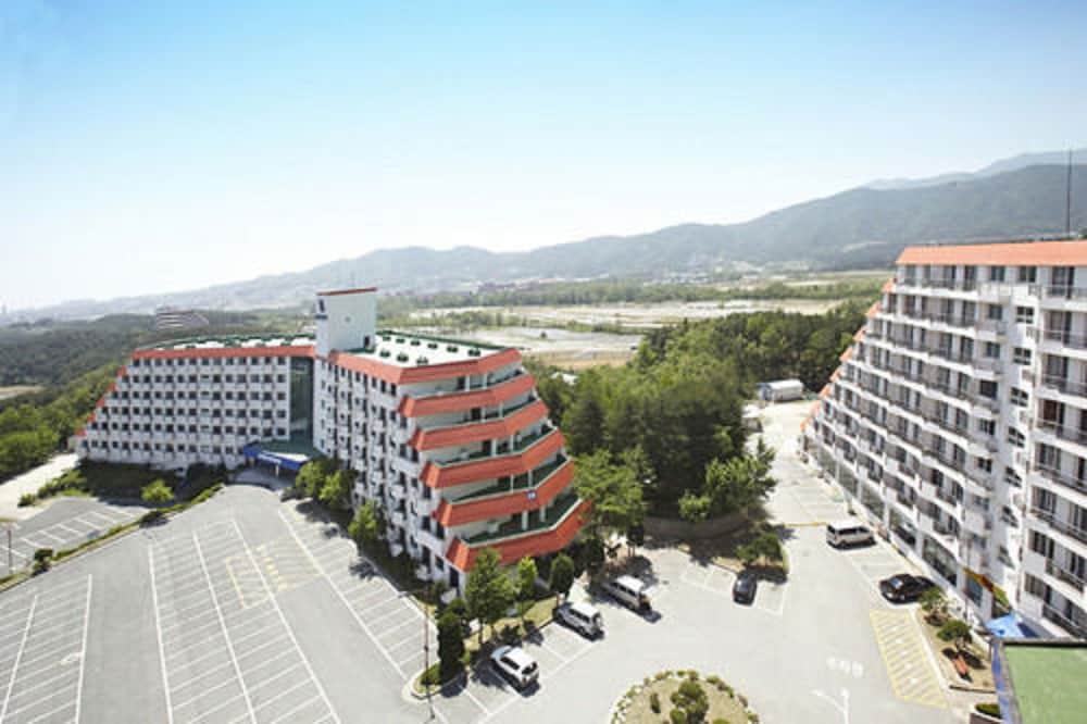 Hyundai Soo Resort