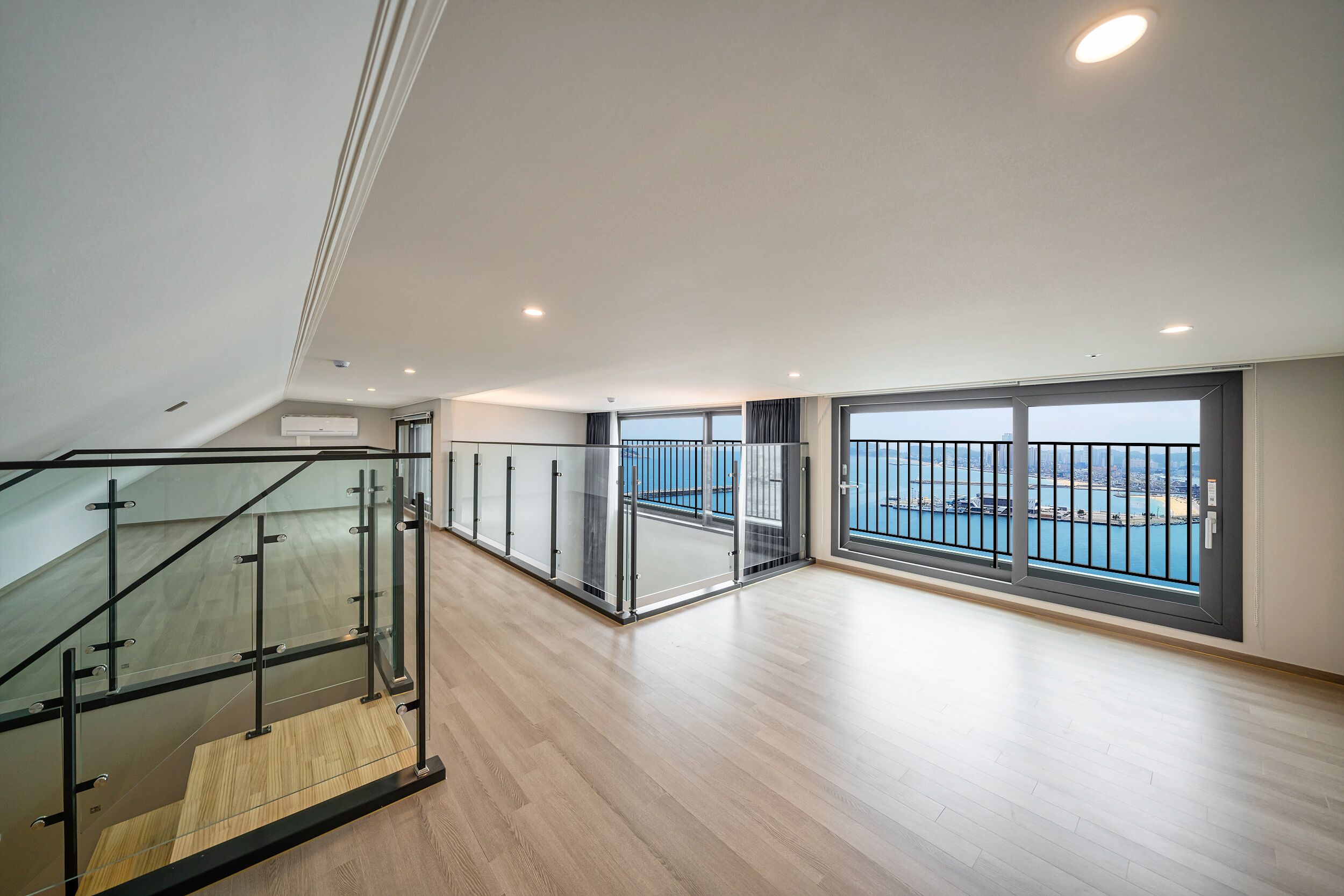 I Park Suite Hotel And Residence