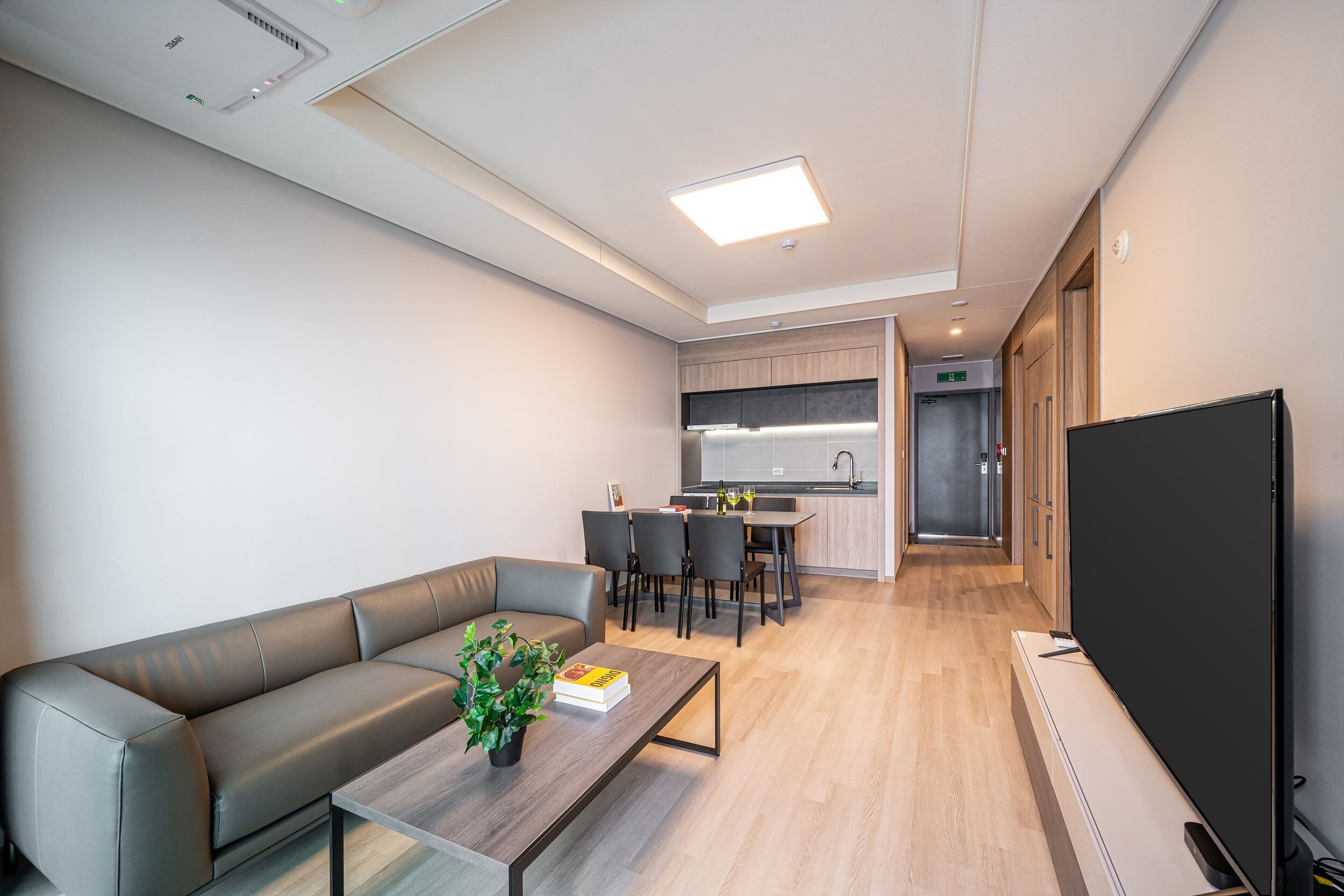 I Park Suite Hotel And Residence