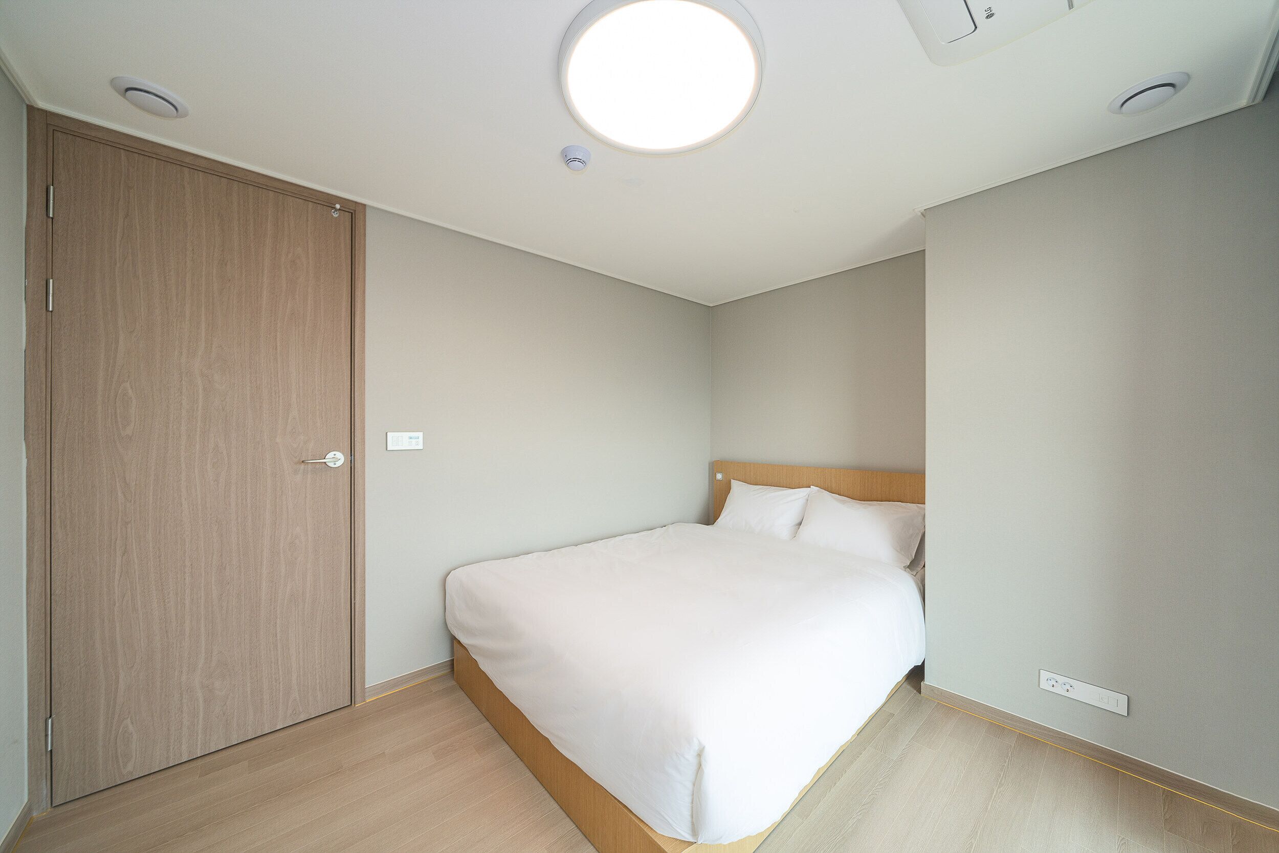I Park Suite Hotel And Residence