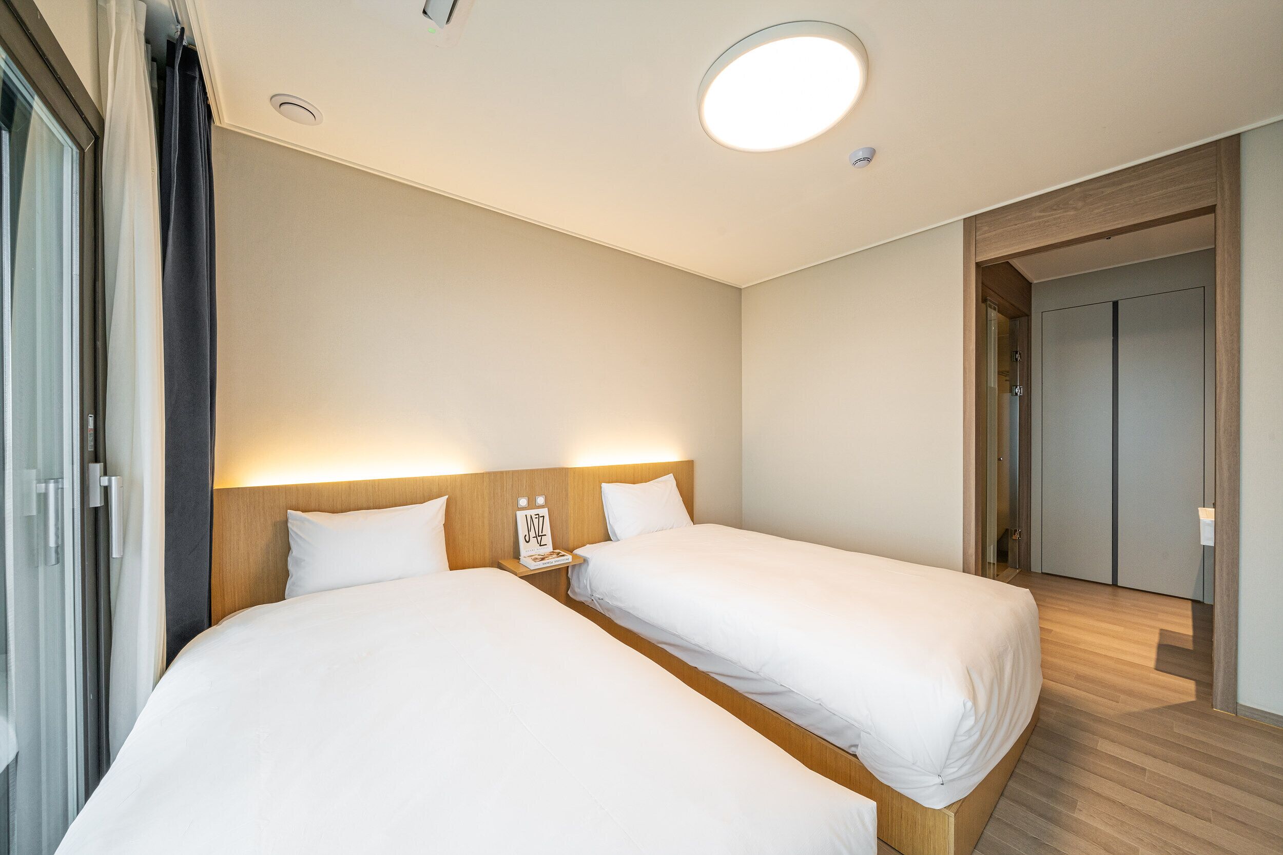 I Park Suite Hotel And Residence