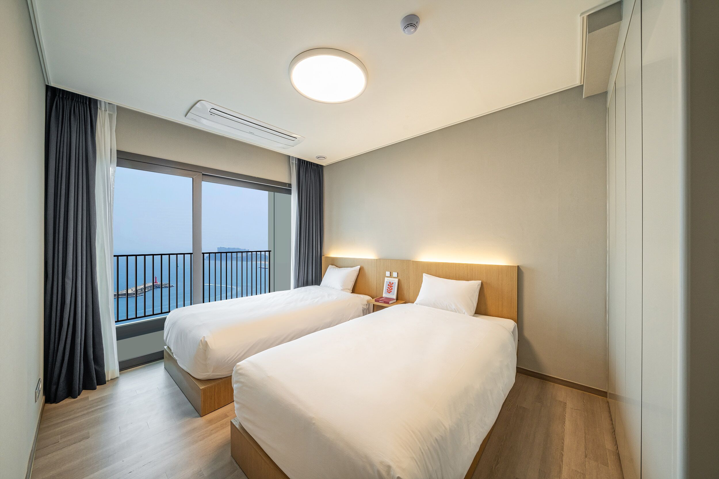 I Park Suite Hotel And Residence