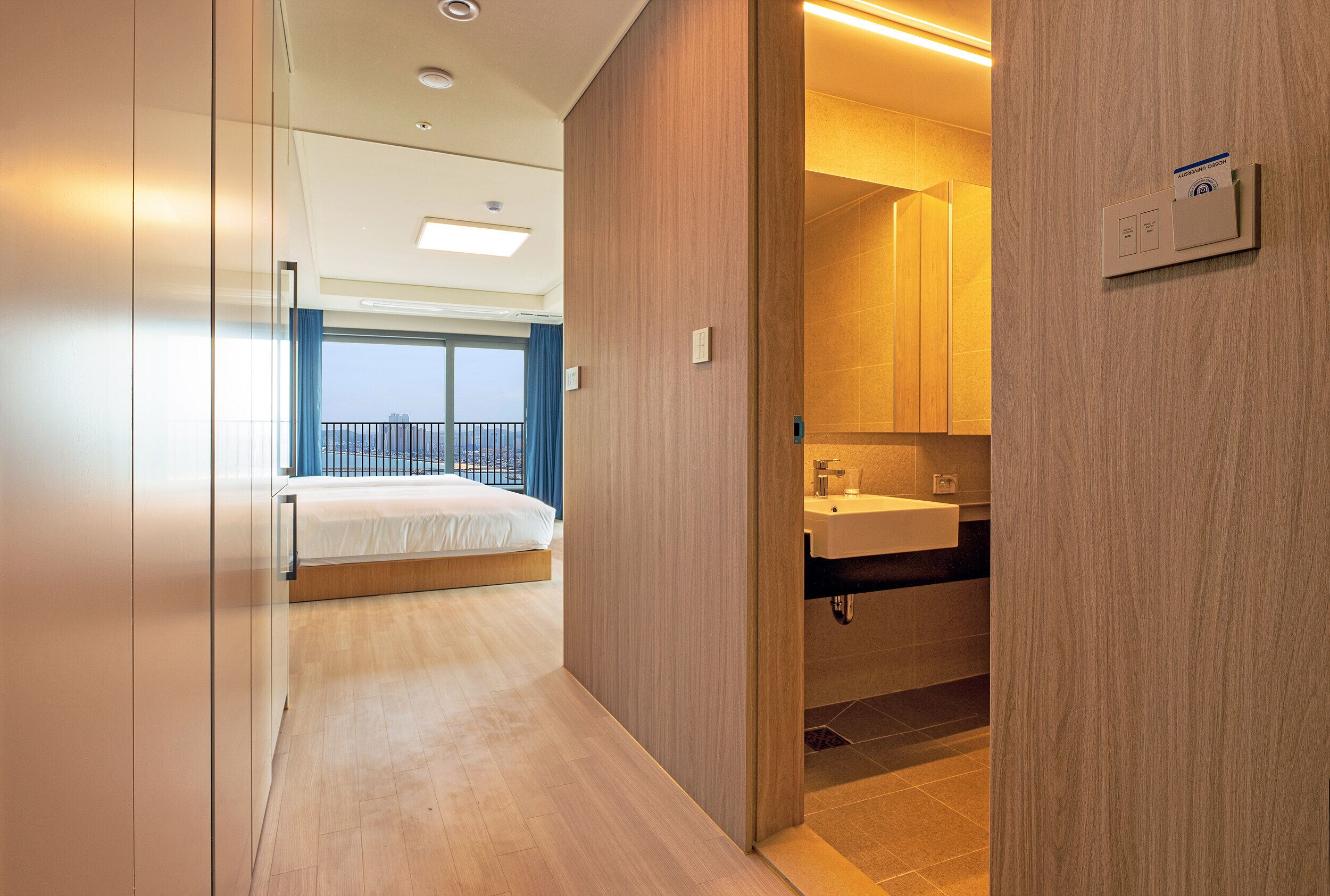 I Park Suite Hotel And Residence