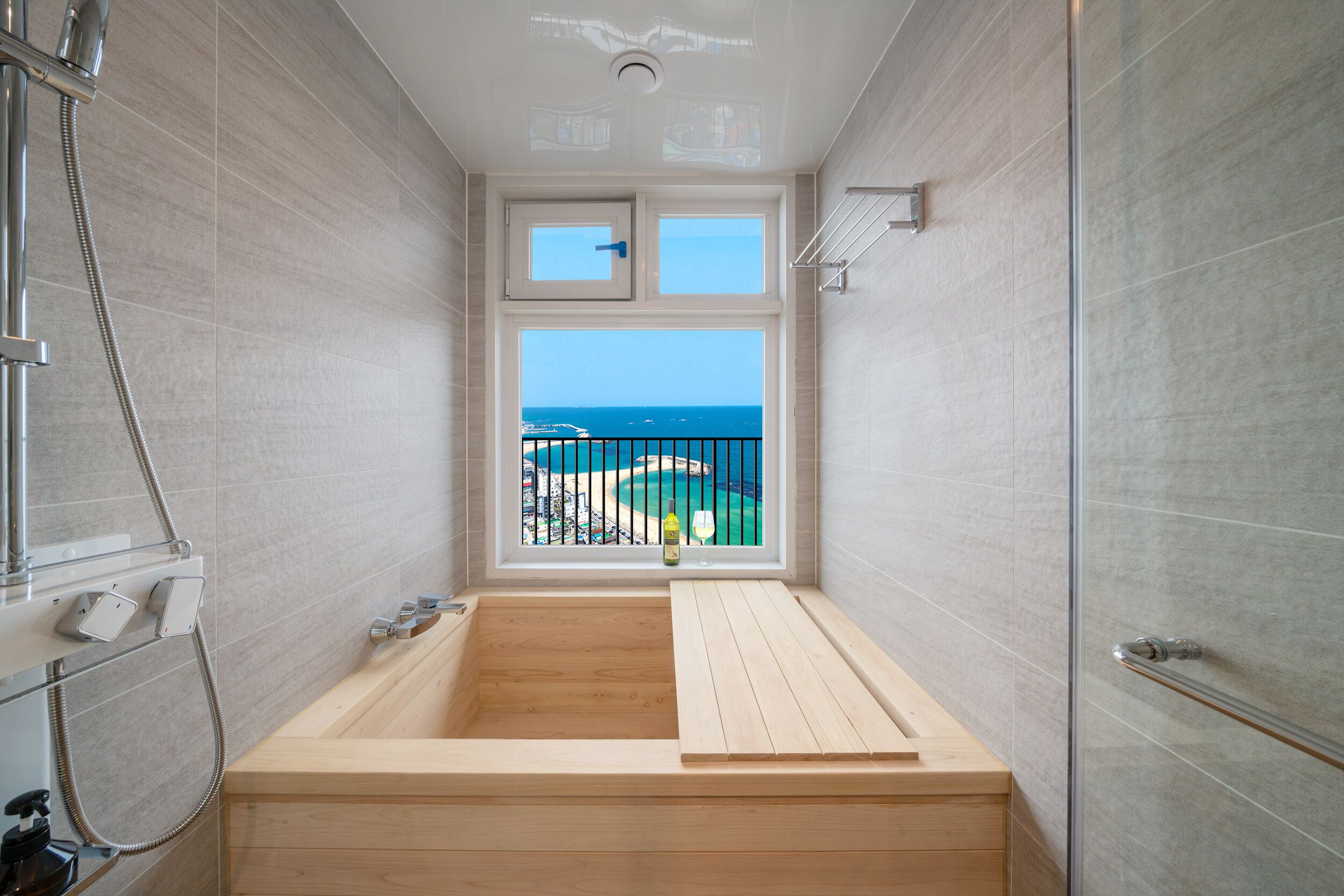 I Park Suite Hotel And Residence
