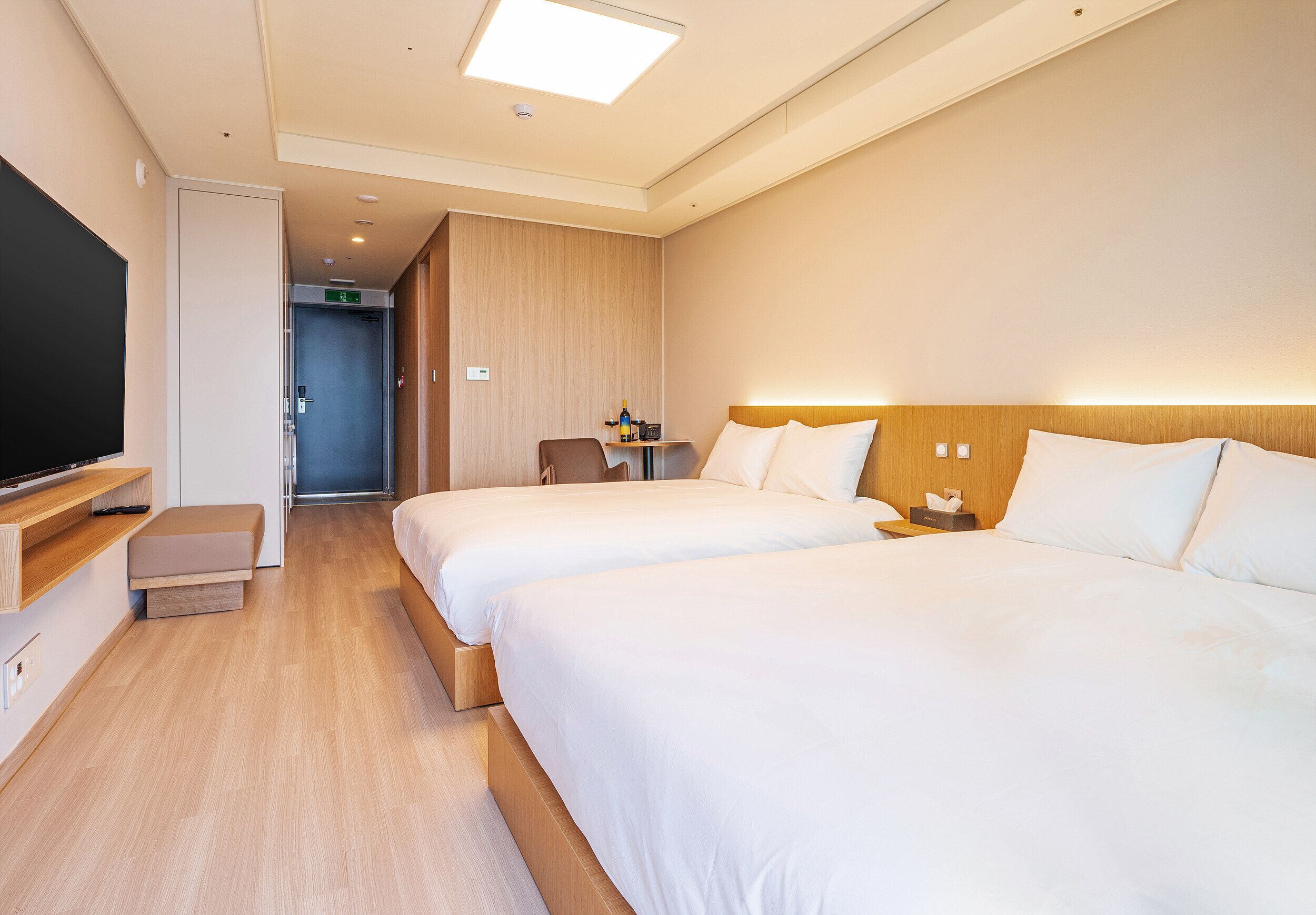 I Park Suite Hotel And Residence