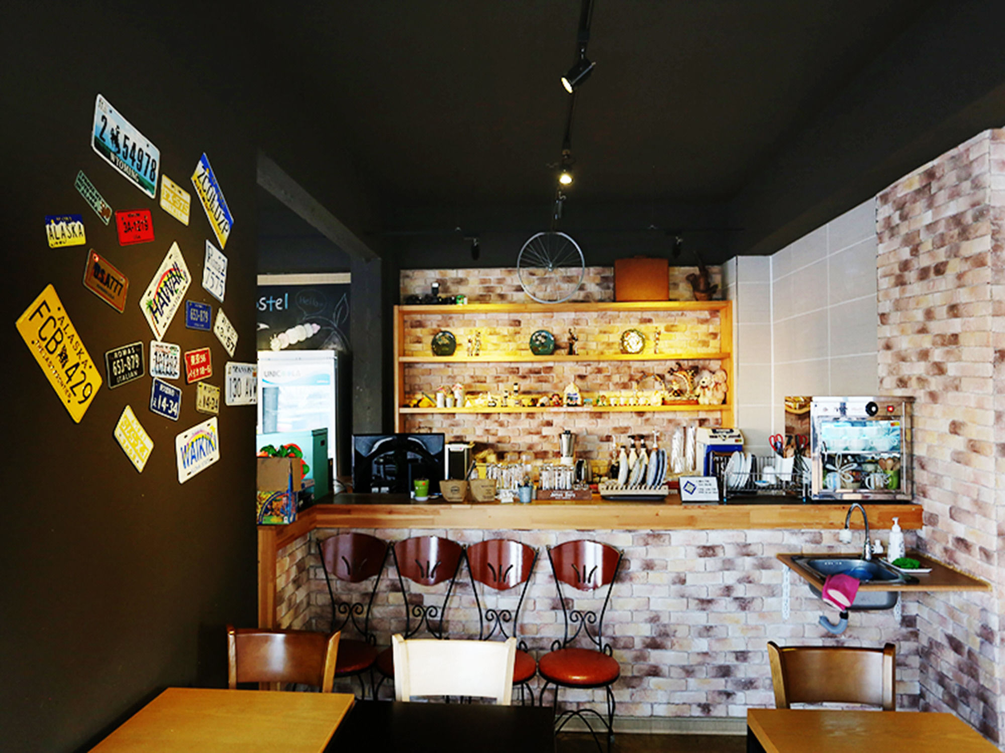 James Blue Guesthouse Hostel