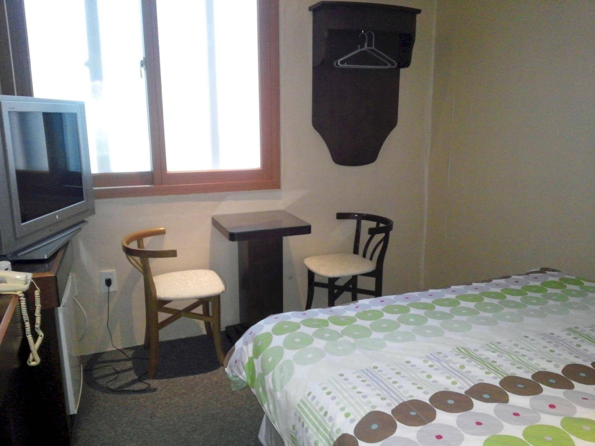 Marine Guesthouse