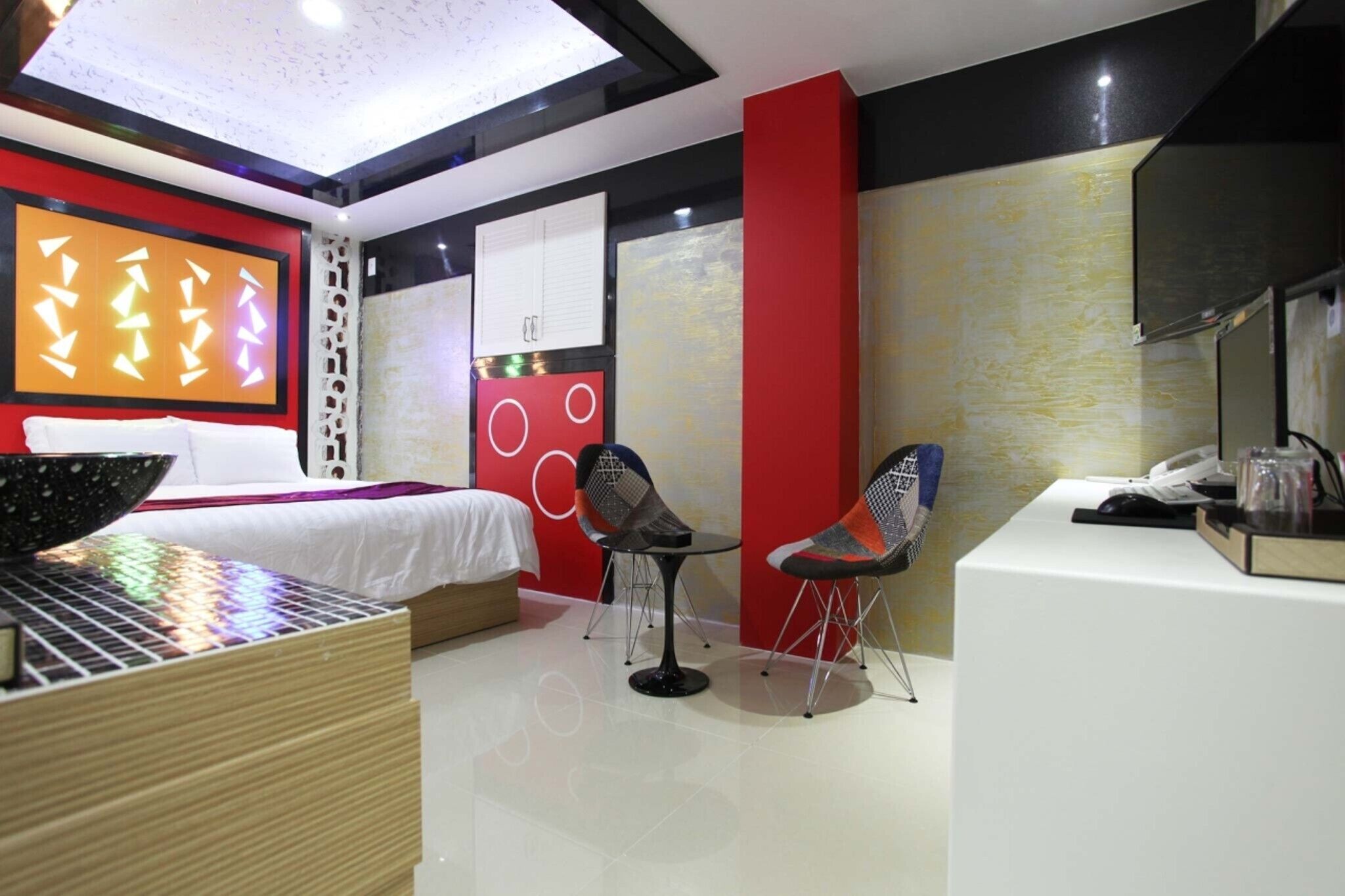Motel K