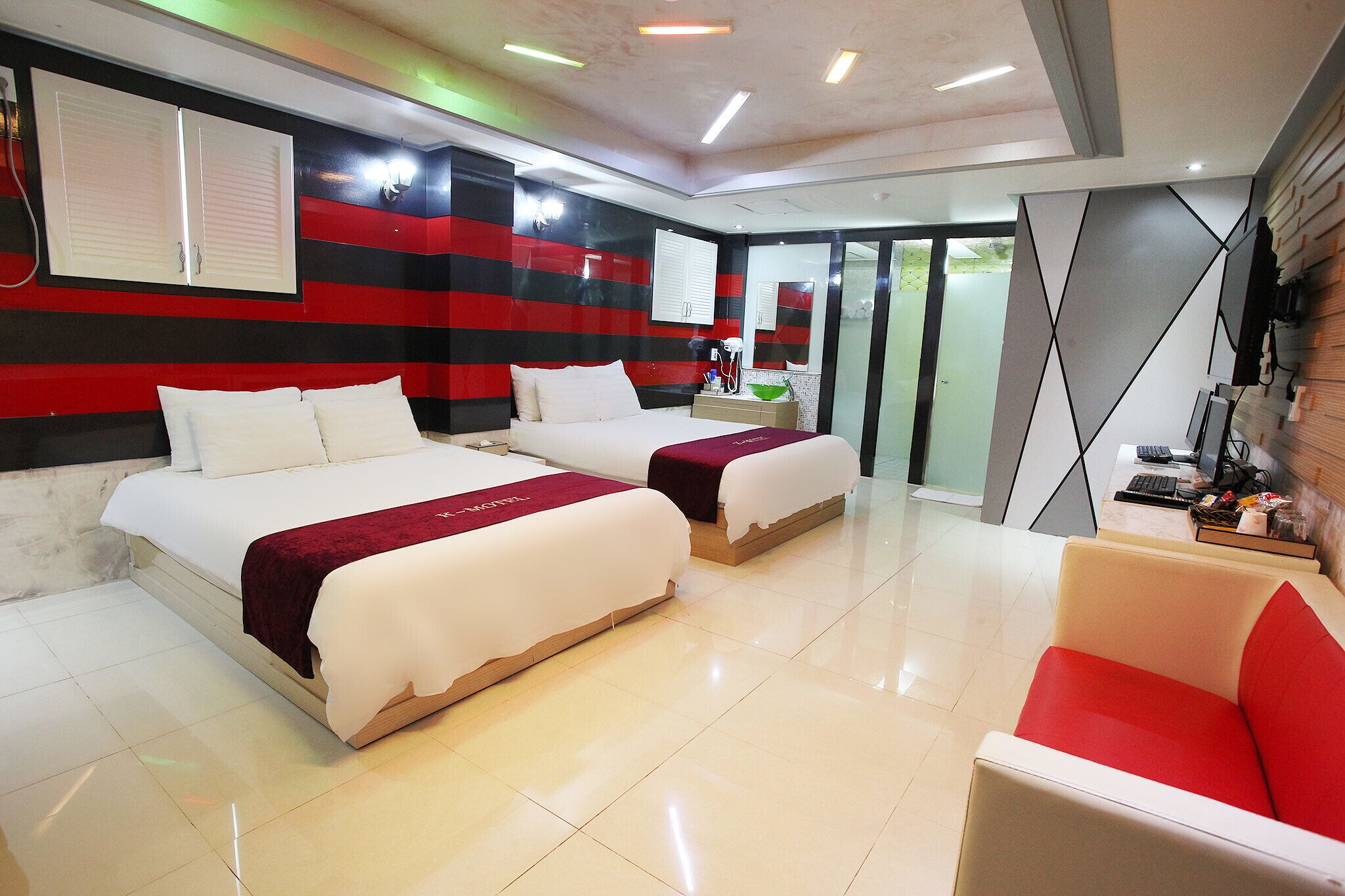 Motel K