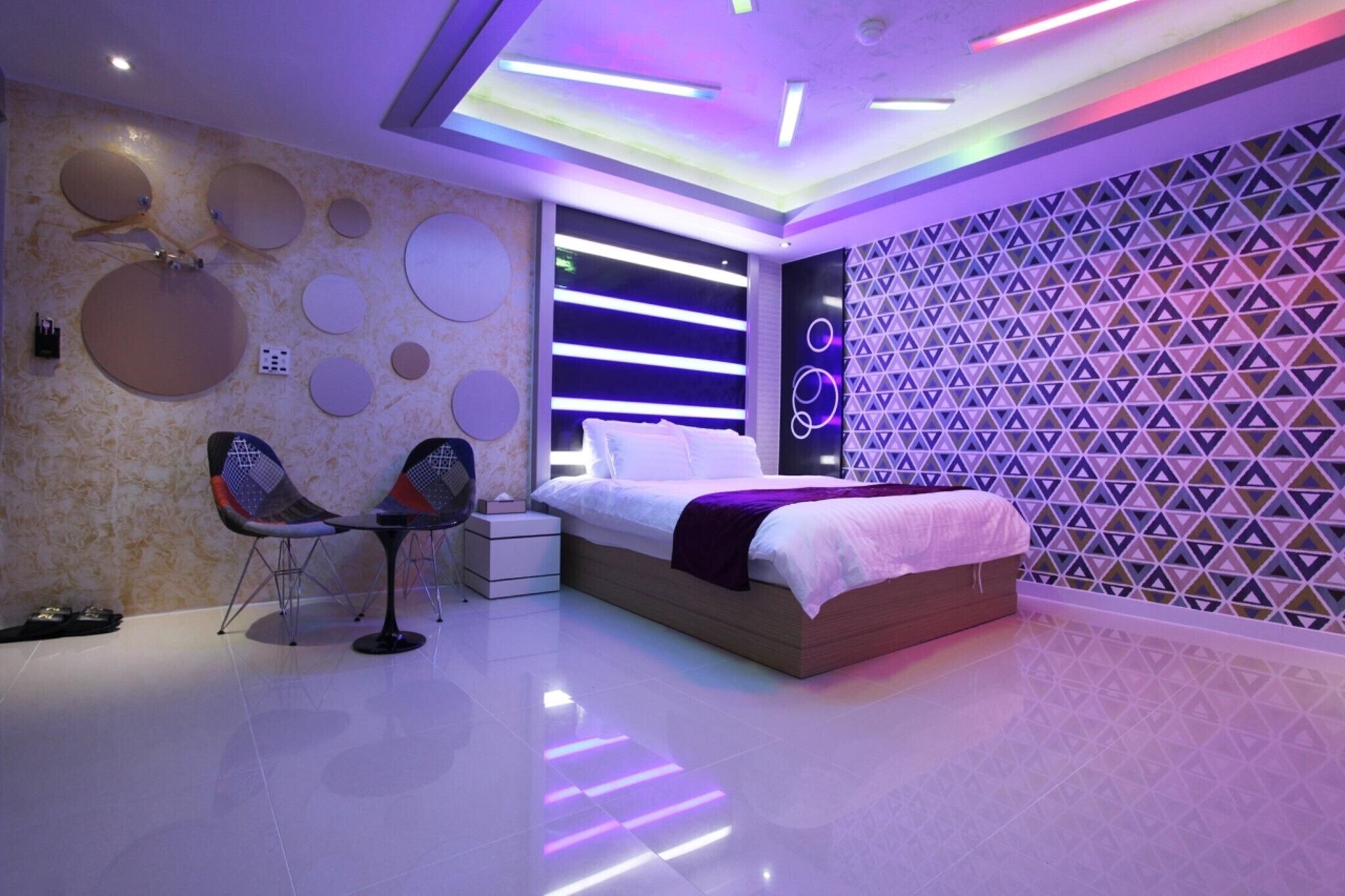 Motel K