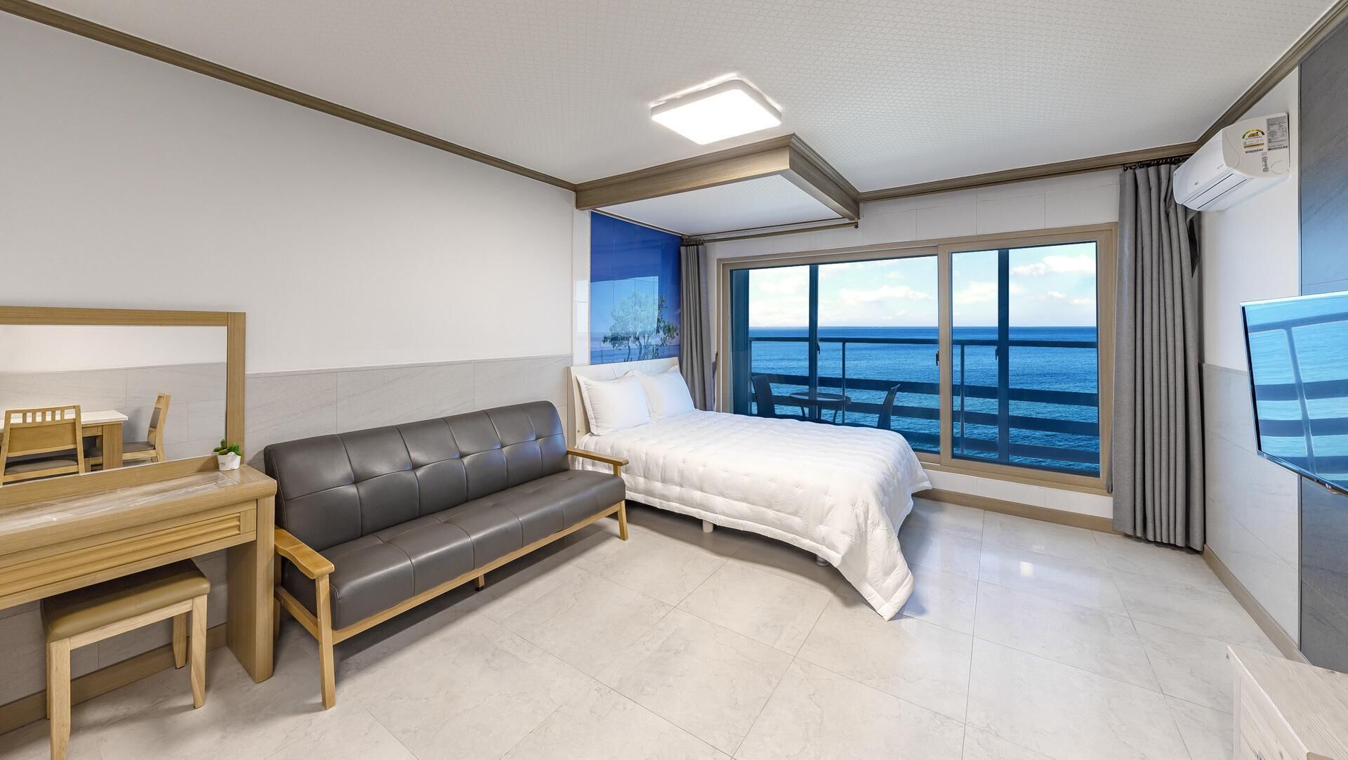 Sokcho Bird Island Pension