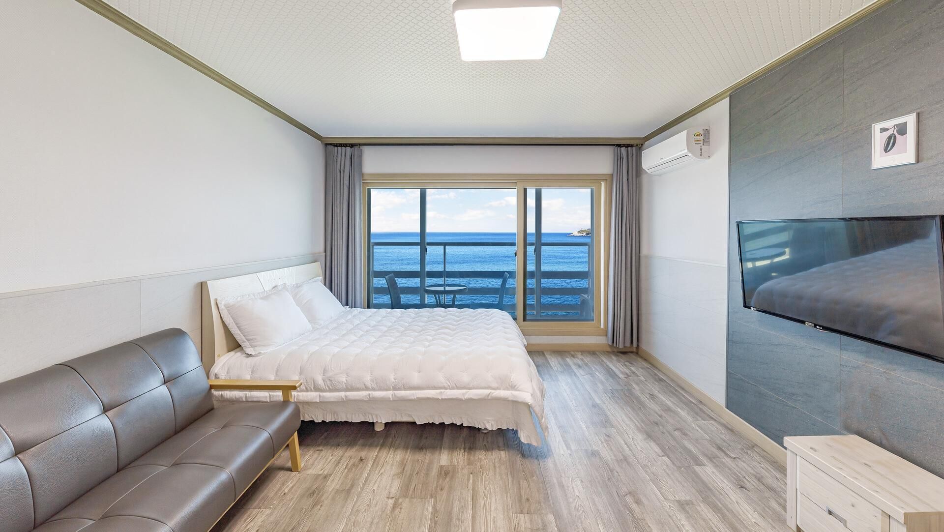 Sokcho Bird Island Pension