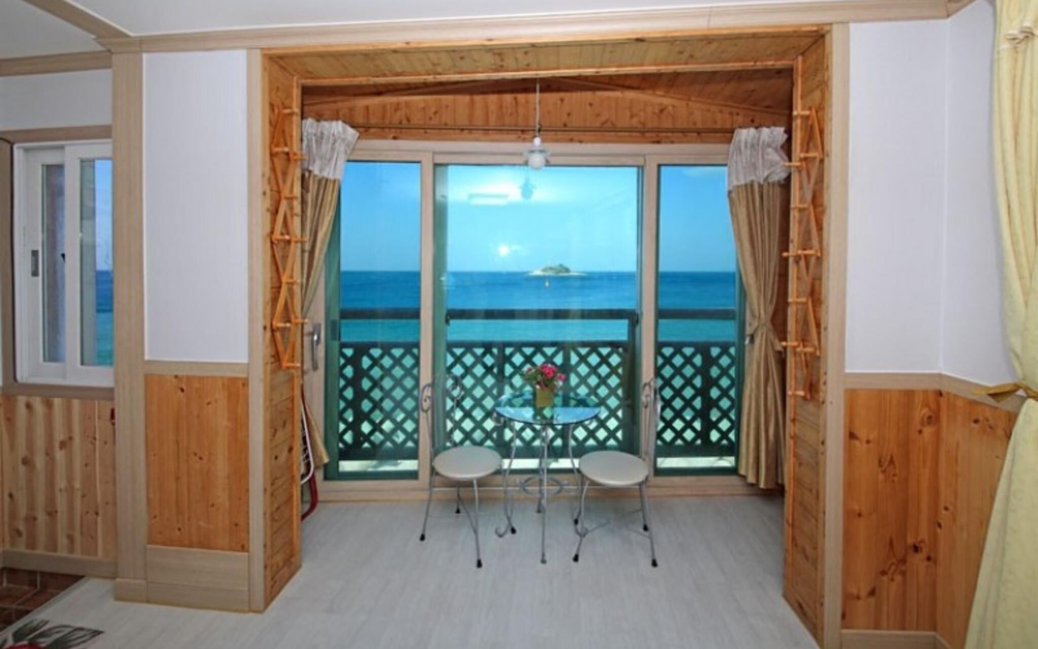 Sokcho Haemaleum Pension