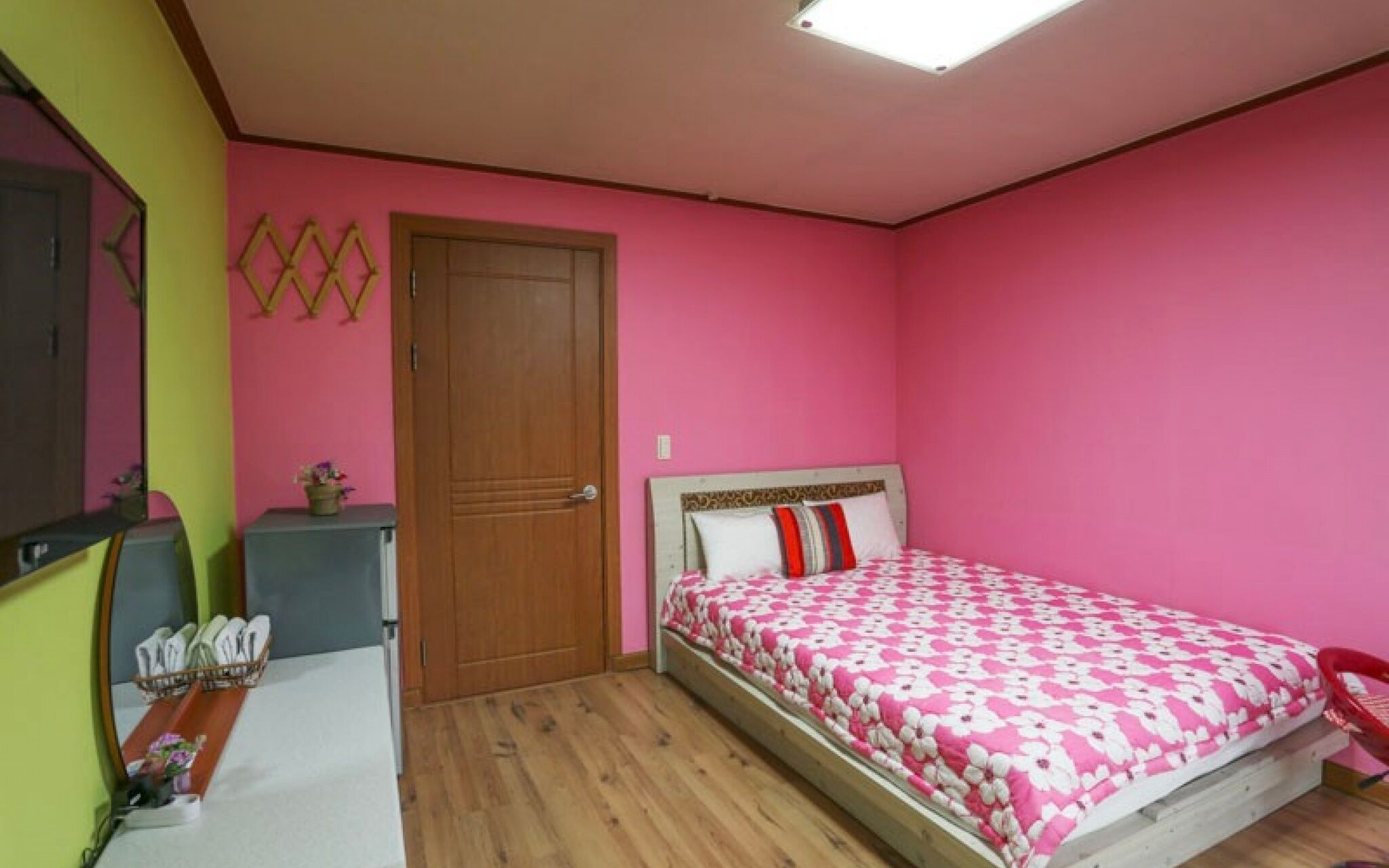 Sokcho White Light House Pension