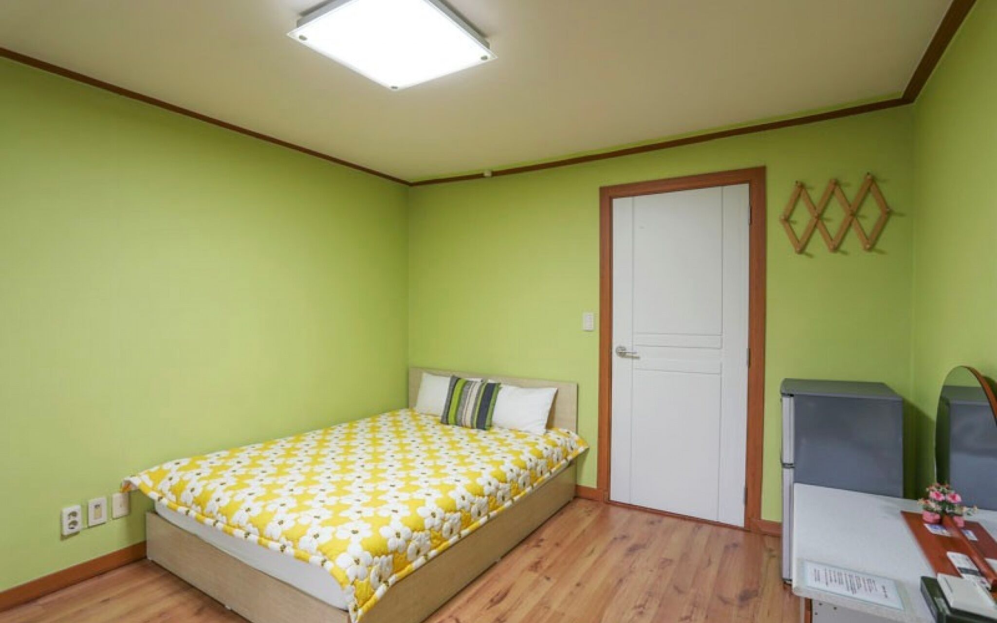 Sokcho White Light House Pension