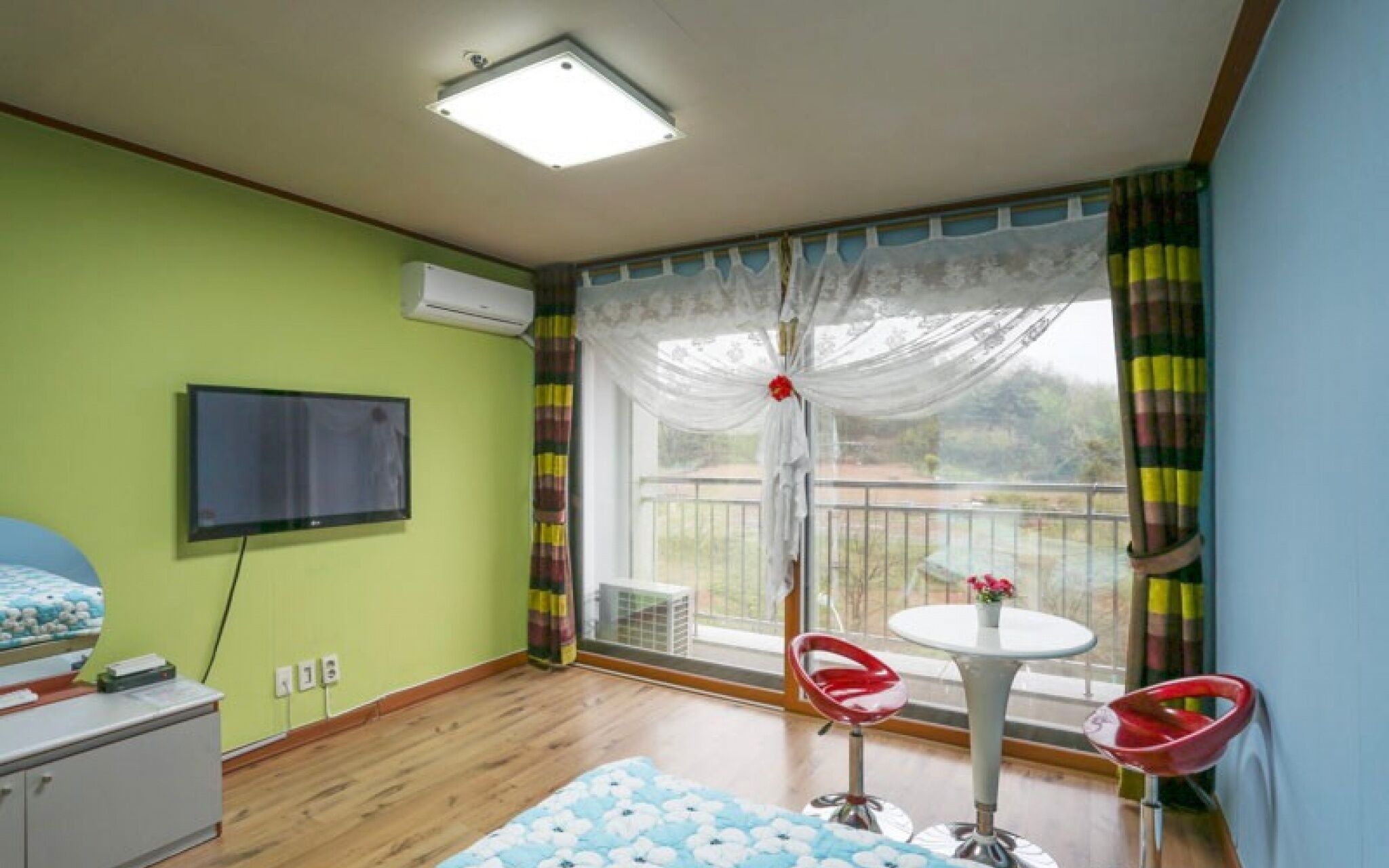 Sokcho White Light House Pension