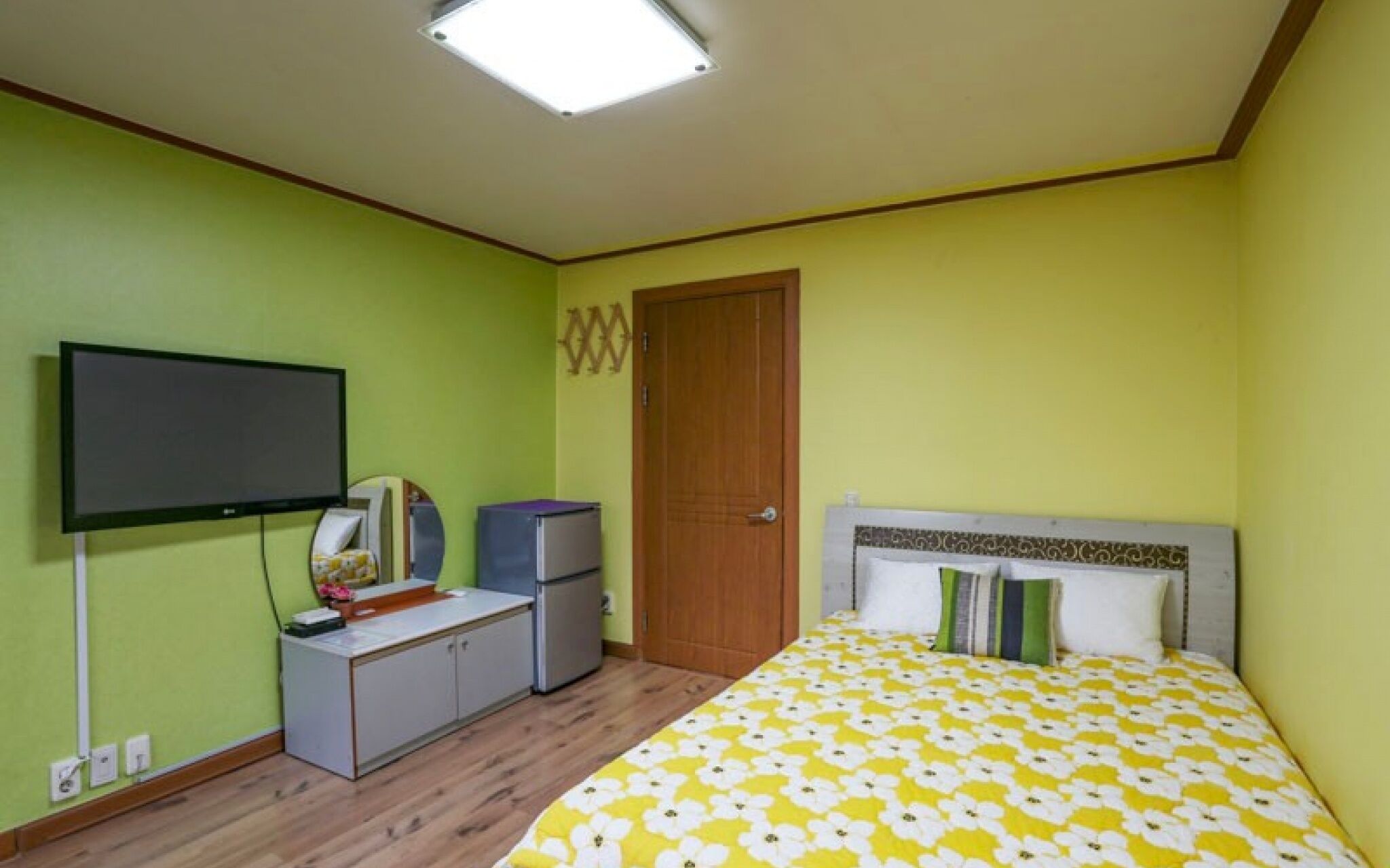 Sokcho White Light House Pension