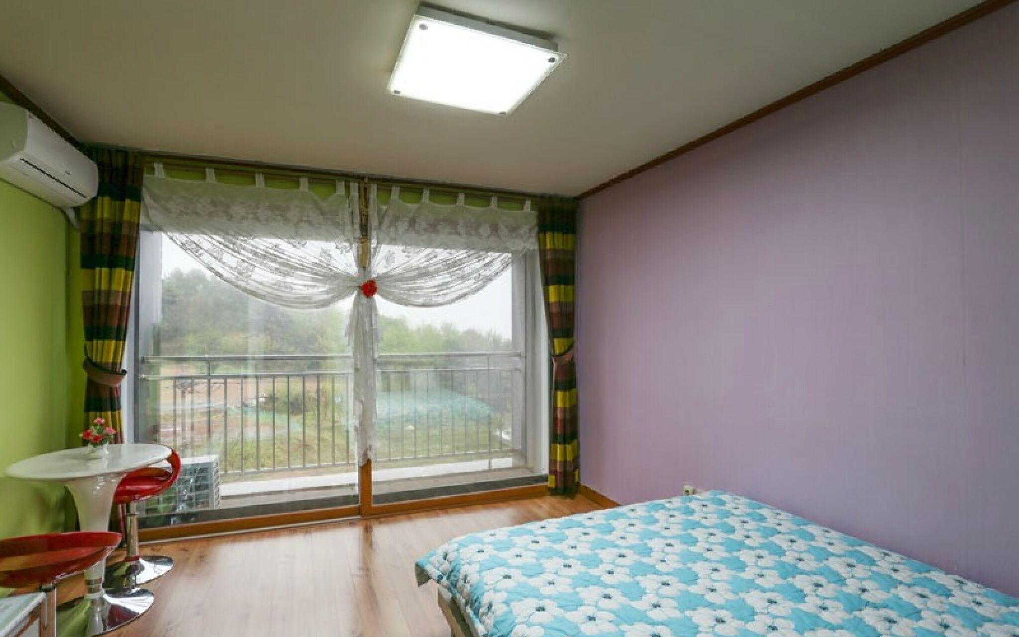 Sokcho White Light House Pension