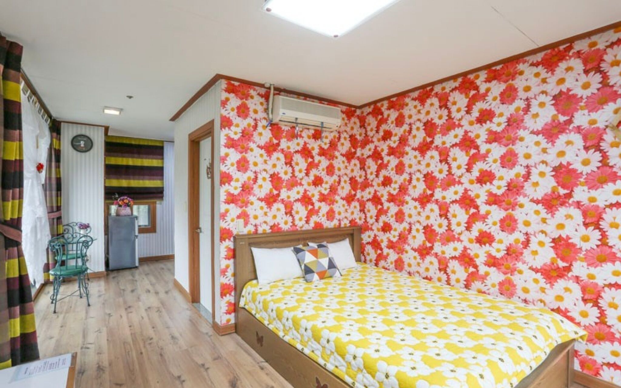 Sokcho White Light House Pension