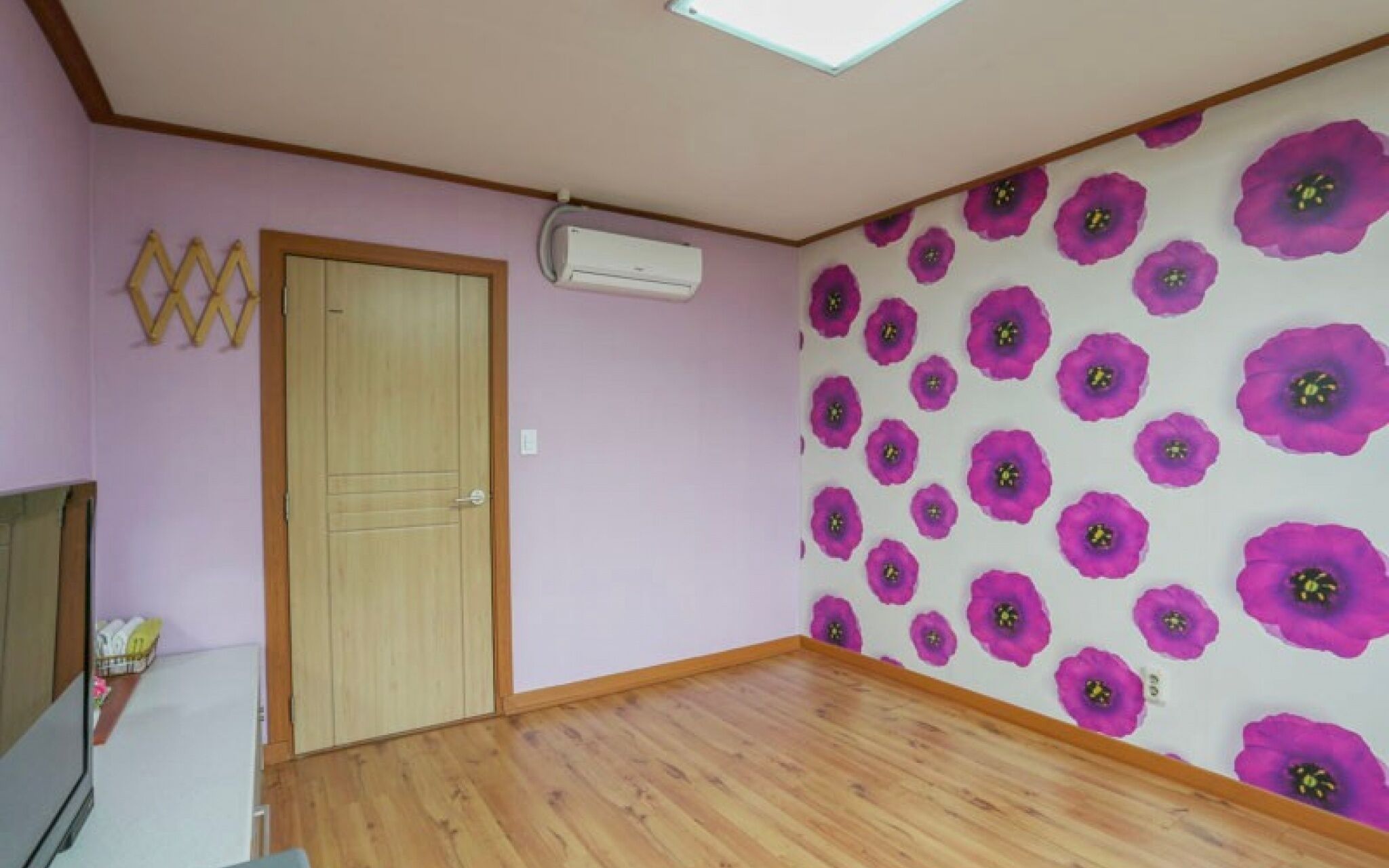 Sokcho White Light House Pension